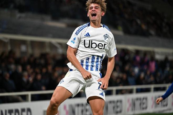 瓦拉内在各 瓦拉内在各