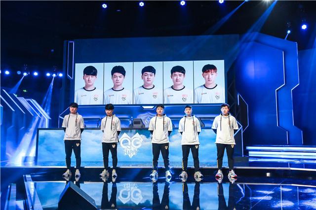 重新审视 重新审视